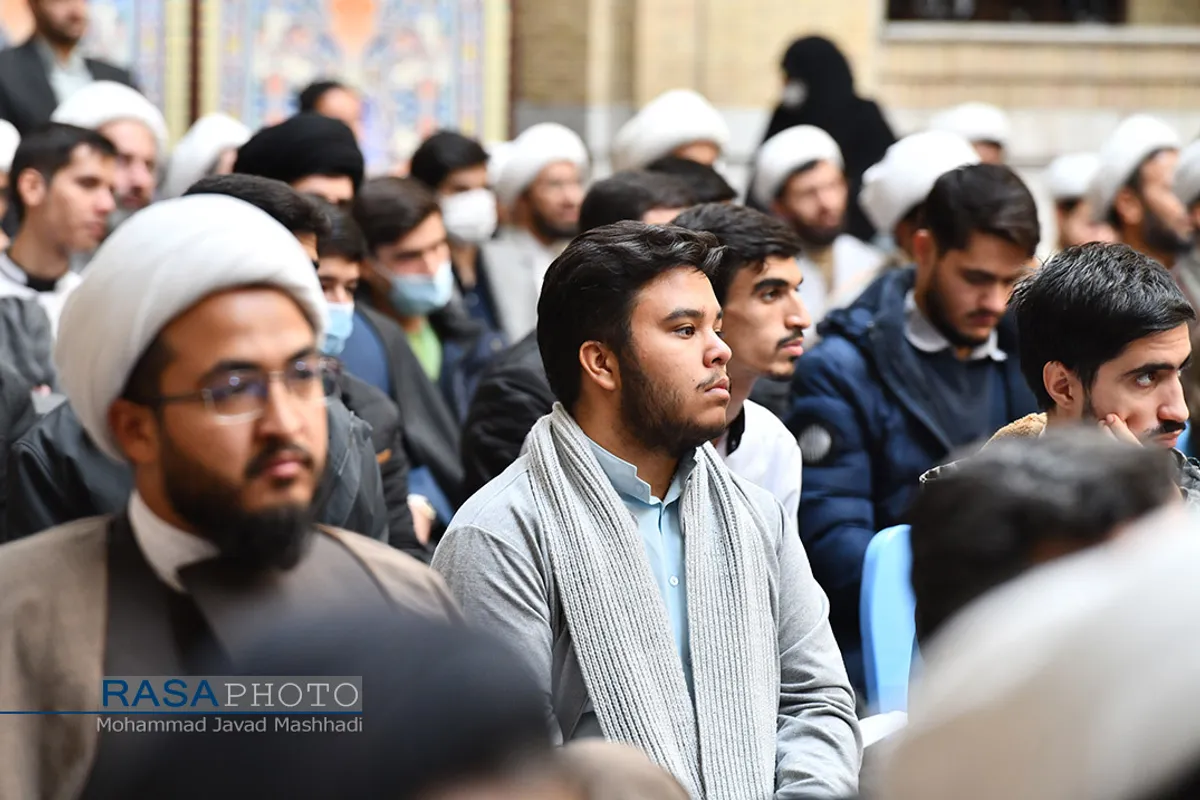 نشست پرسش و پاسخ سخنگوی دولت با اساتید و طلاب حوزه علمیه خراسان&lrm;&lrm;