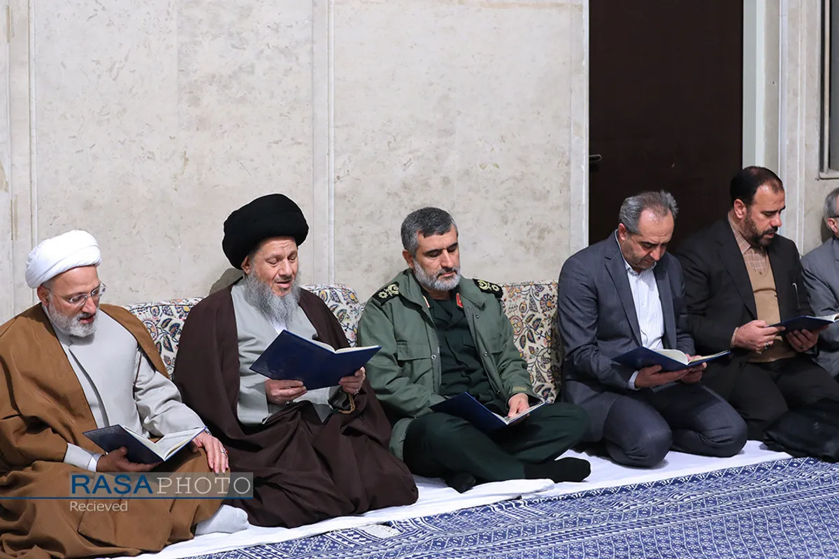 مراسم بزرگداشت آیت&zwnj;الله مؤمن در حسینیه امام خمینی با حضور مقام معظم رهبری
