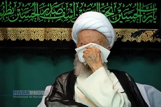 عزاداری روز سوم محرم در دفتر حضرت آیت الله مکارم شیرازی | عکس&zwnj;های منتخب خبرگزاری رسا از عزاداری دهه اول محرم ۱۳۹۸