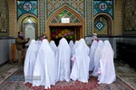 مراسم جشن تکلیف با مشارکت آستان امامزادگان پنج تن لویزان و خیریه شمس