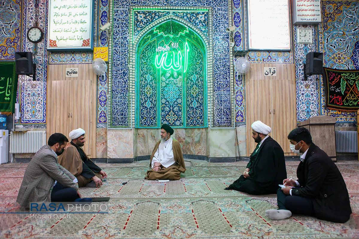 دیدار مسؤولان خبرگزاری رسا با امام جماعت مسجد جامع کرج