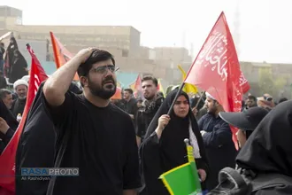 گوشه&zwnj;ای از لحظات ماندگار تشییع تاریخی رهبر شهید انقلاب در قم