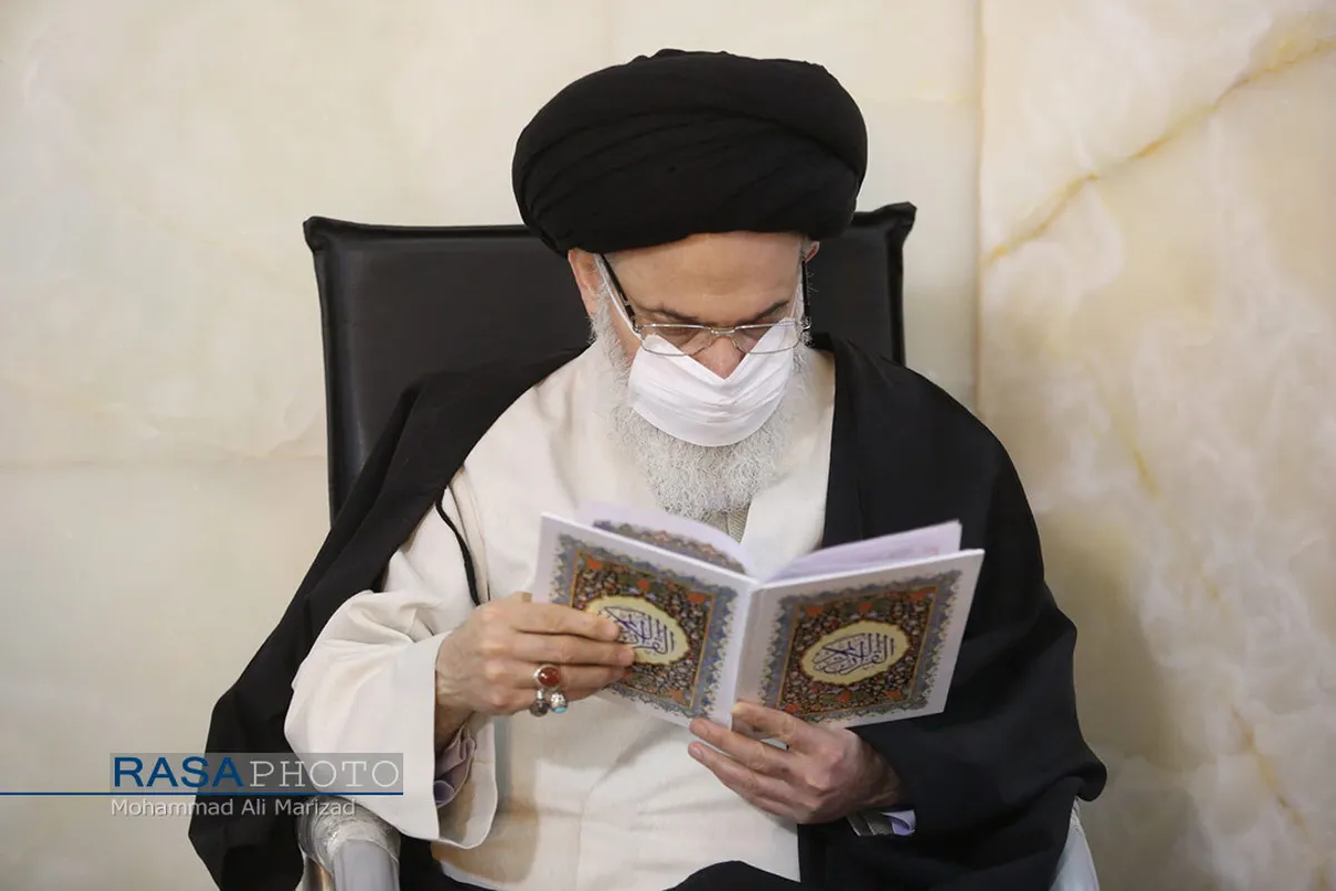 آیت الله حسینی بوشهری | مراسم بزرگداشت هفتمین شب ارتحال علامه مصباح یزدی در حرم کریمه اهلبیت (ع)