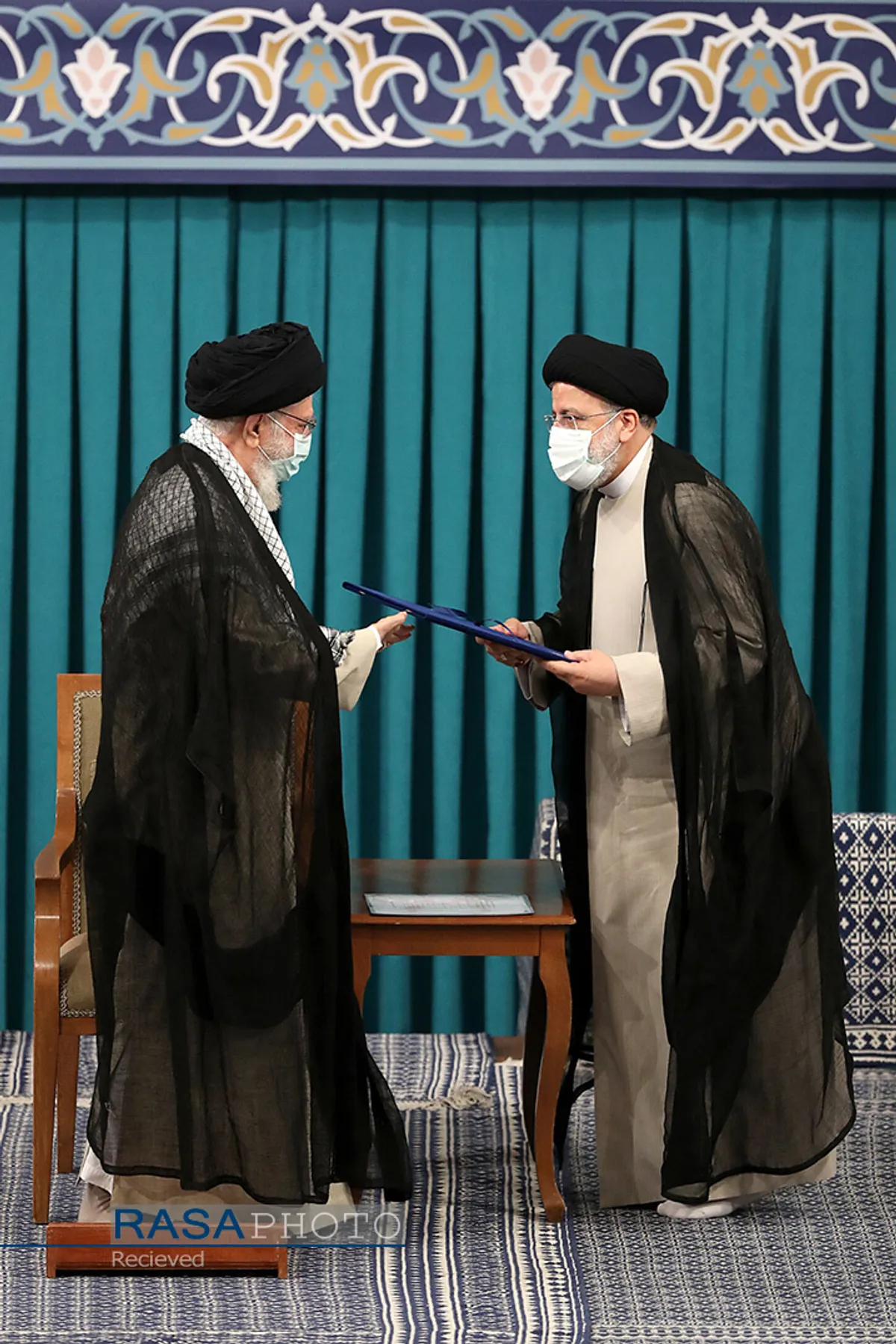 مراسم تنفیذ حکم ریاست جمهوری سیزدهم توسط رهبر انقلاب