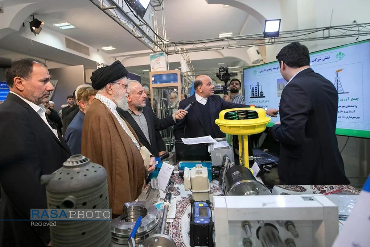 بازدید مقام معظم رهبری از نمایشگاه توانمندی&zwnj;های تولید داخلی