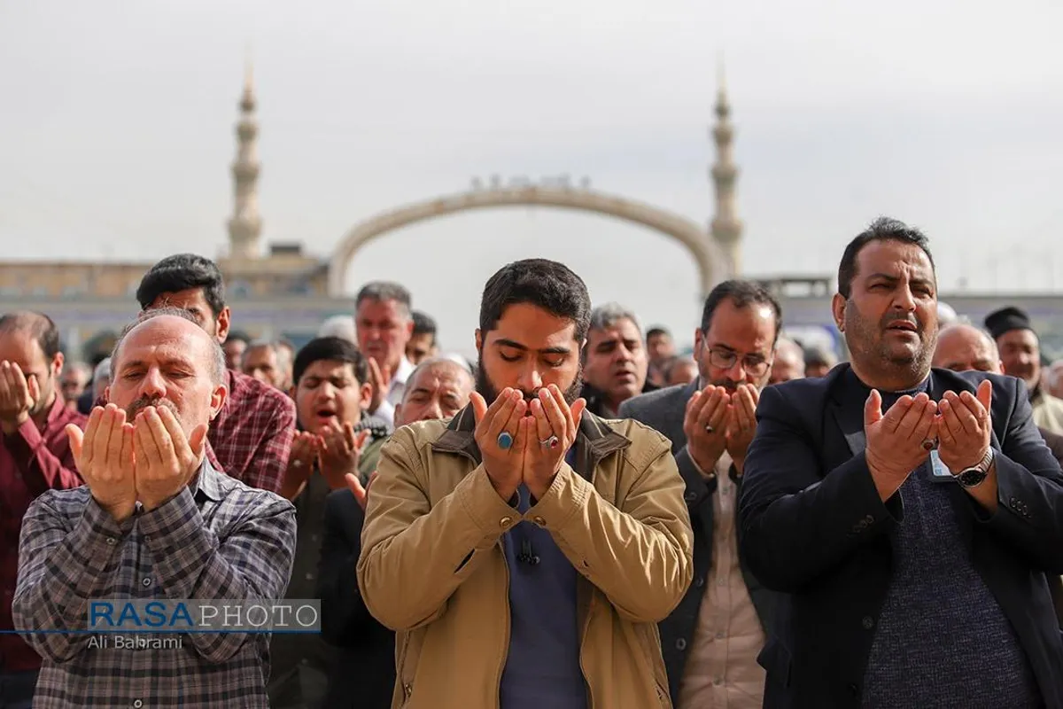 اقامه نماز عید سعید فطر در مسجد مقدس جمکران