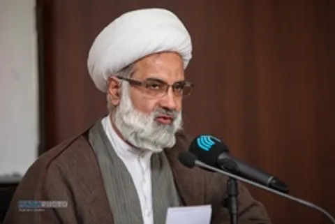لزوم مقابله با تهاجم فرهنگی/واکاوی مطالب کلیدی فرمایشات رهبری راجع به تبلیغ