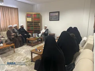 دیدار خانواده شهید لاریجانی با حضرات آیات مکارم شیرازی، جوادی آملی، سبحانی