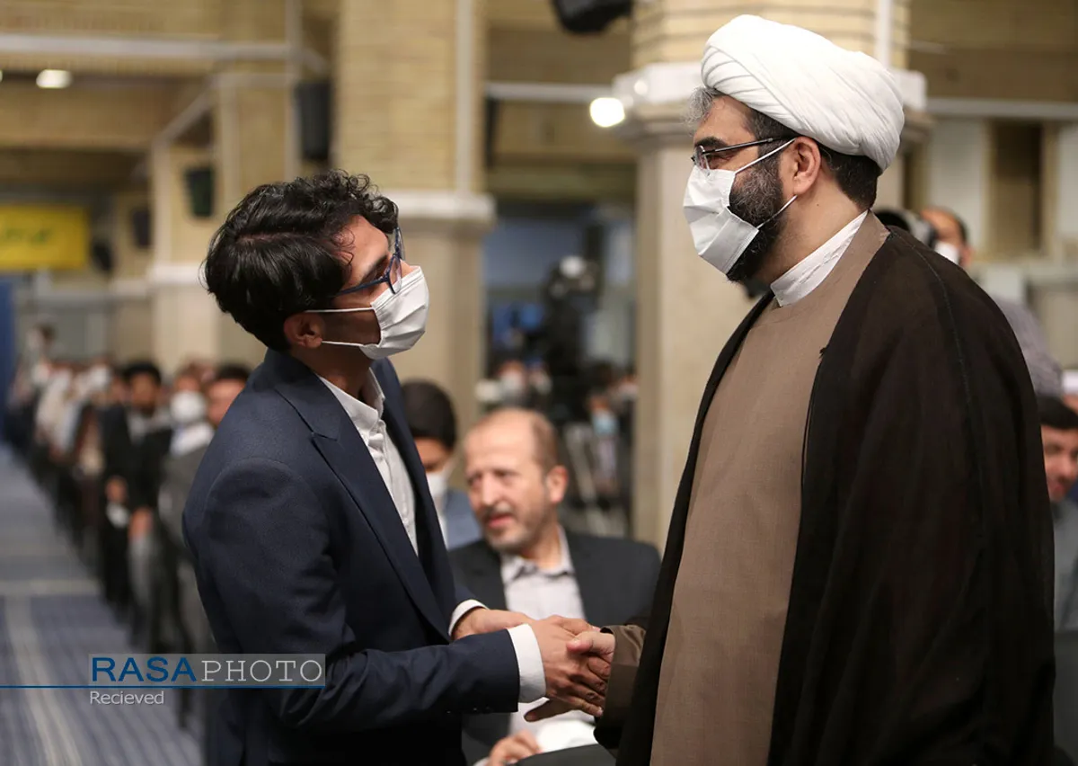 دیدار نخبگان و استعداد&zwnj;های برتر تحصیلی با مقام معظم رهبری