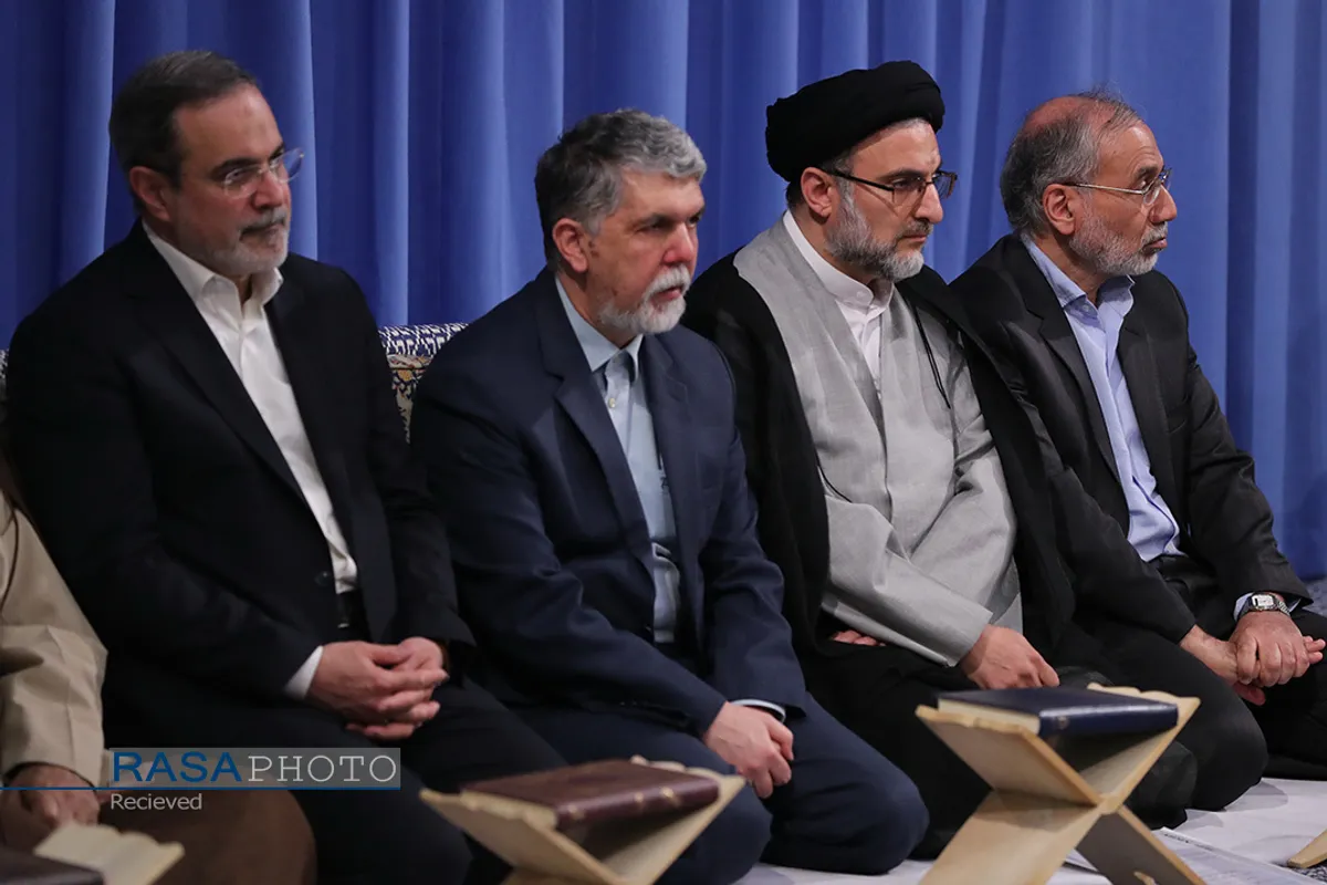 دیدار شرکت&zwnj;کنندگان در مسابقات بین&zwnj;المللی قرآن با رهبر انقلاب