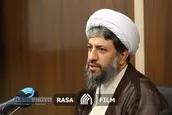 مجلس زمینه ساخت خانه حیاط دار را برای مردم فراهم کند