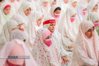 مراسم جشن تکلیف دختران دانش&zwnj;آموز با حضور مقام معظم رهبری