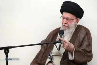 دیدار دست&zwnj;اندرکاران کنگره ملی شهدای استان کهگیلویه و بویر احمد با رهبر انقلاب