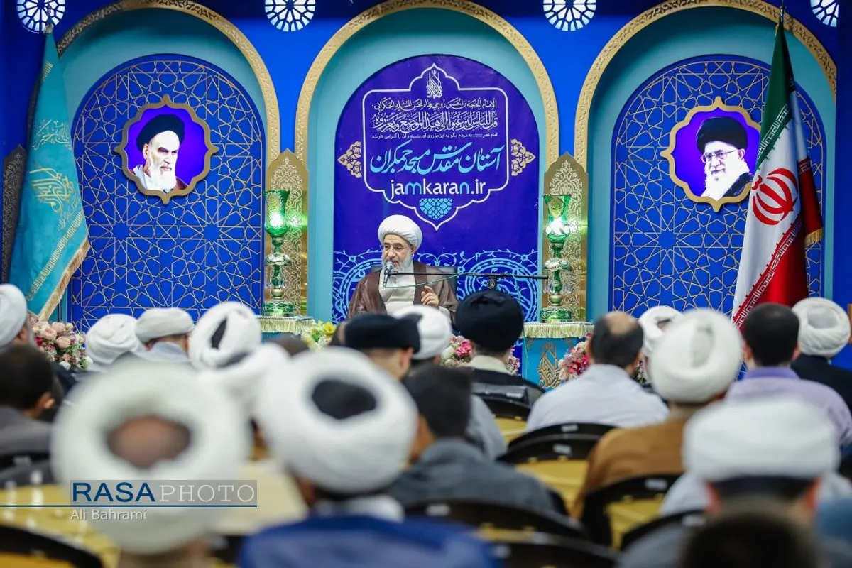 تجدید عهد طلاب حوزه علمیه قم با حضرت بقیة&zwnj;الله الاعظم (عجل&zwnj;الله&zwnj;تعالی&zwnj;فرجه)