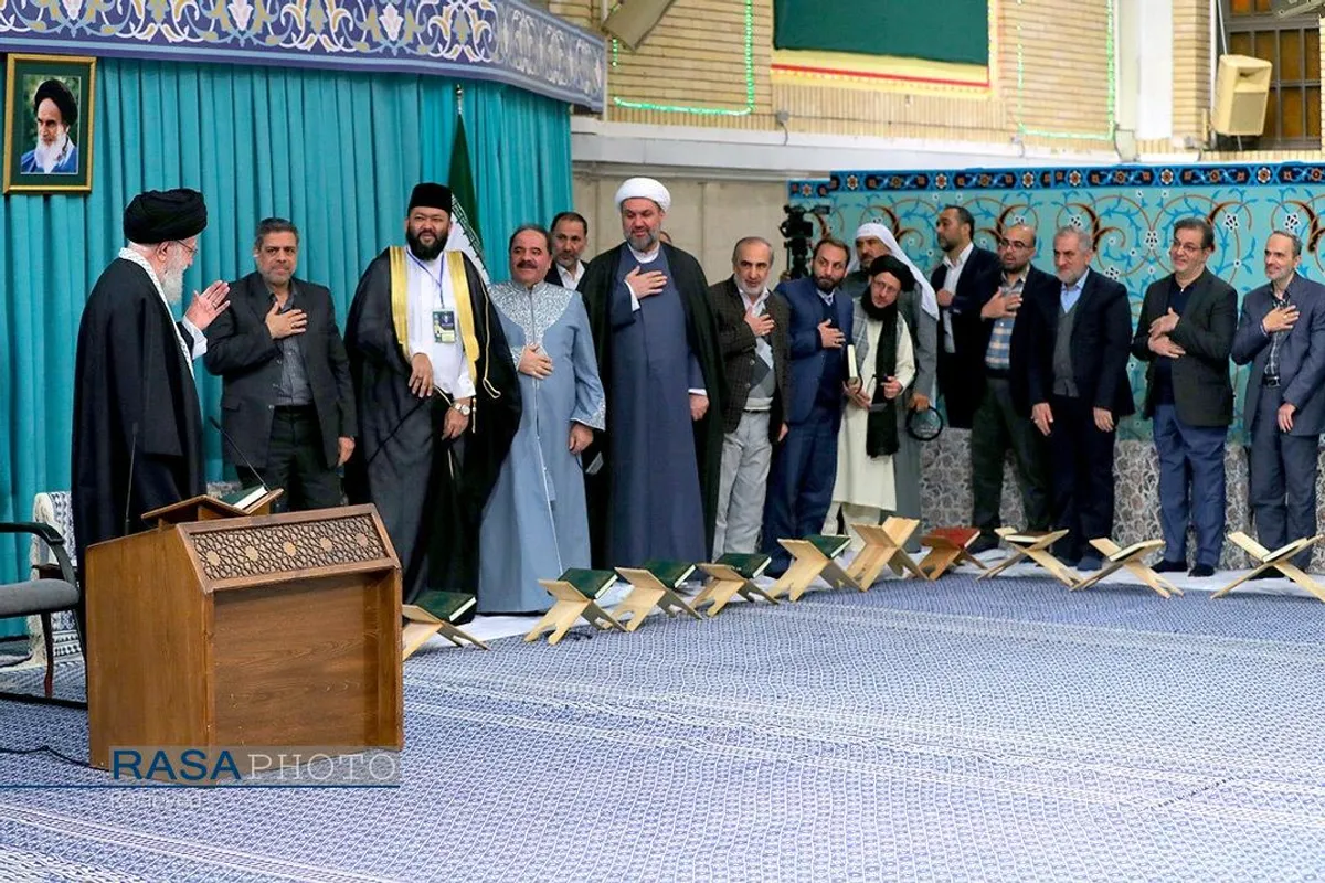 دیدار شرکت&zwnj;کنندگان در مسابقات بین&zwnj;المللی قرآن با رهبر معظم انقلاب
