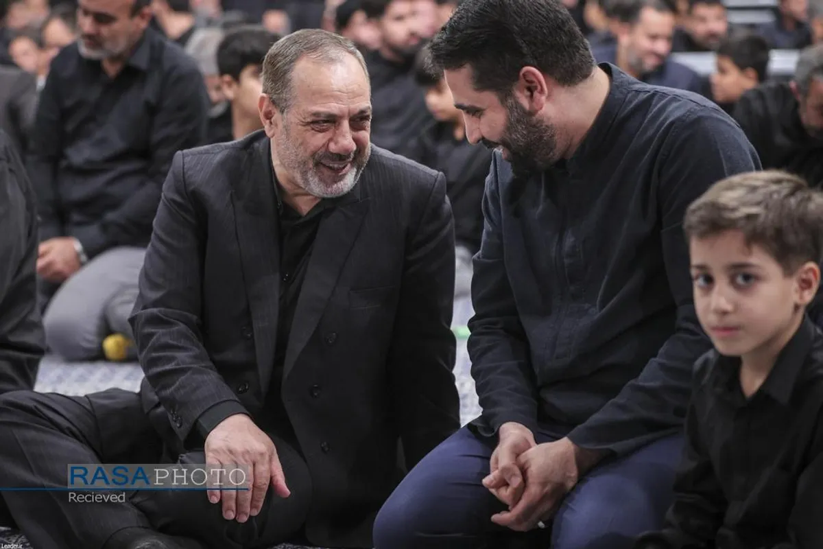 مراسم عزاداری شب هشتم محرم ۱۴۴۷ در حسینیه امام خمینی (ره)