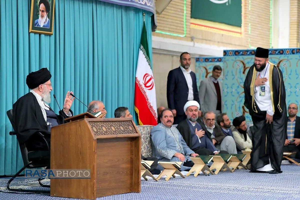 دیدار شرکت&zwnj;کنندگان در مسابقات بین&zwnj;المللی قرآن با رهبر معظم انقلاب