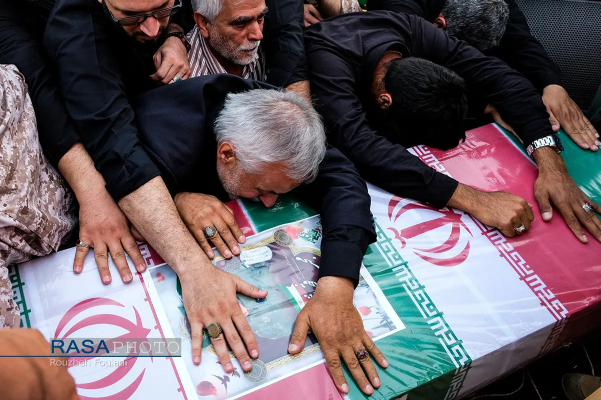 تشییع شهید خلبان &laquo;مجید فتحی نژاد&raquo; در تهران