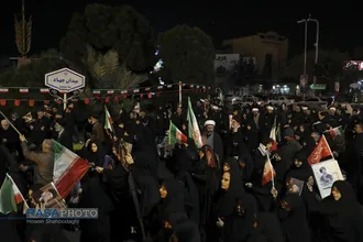 شور  و شوق مردم در خیابان&zwnj;های قم در پی اعلام رهبری حضرت آیت الله سید مجتبی خامنه&zwnj;ای