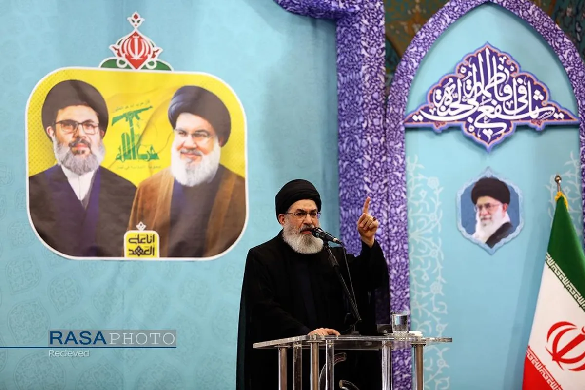 گرامیداشت فرماندهان شهید حزب&zwnj;الله در حرم بانوی کرامت