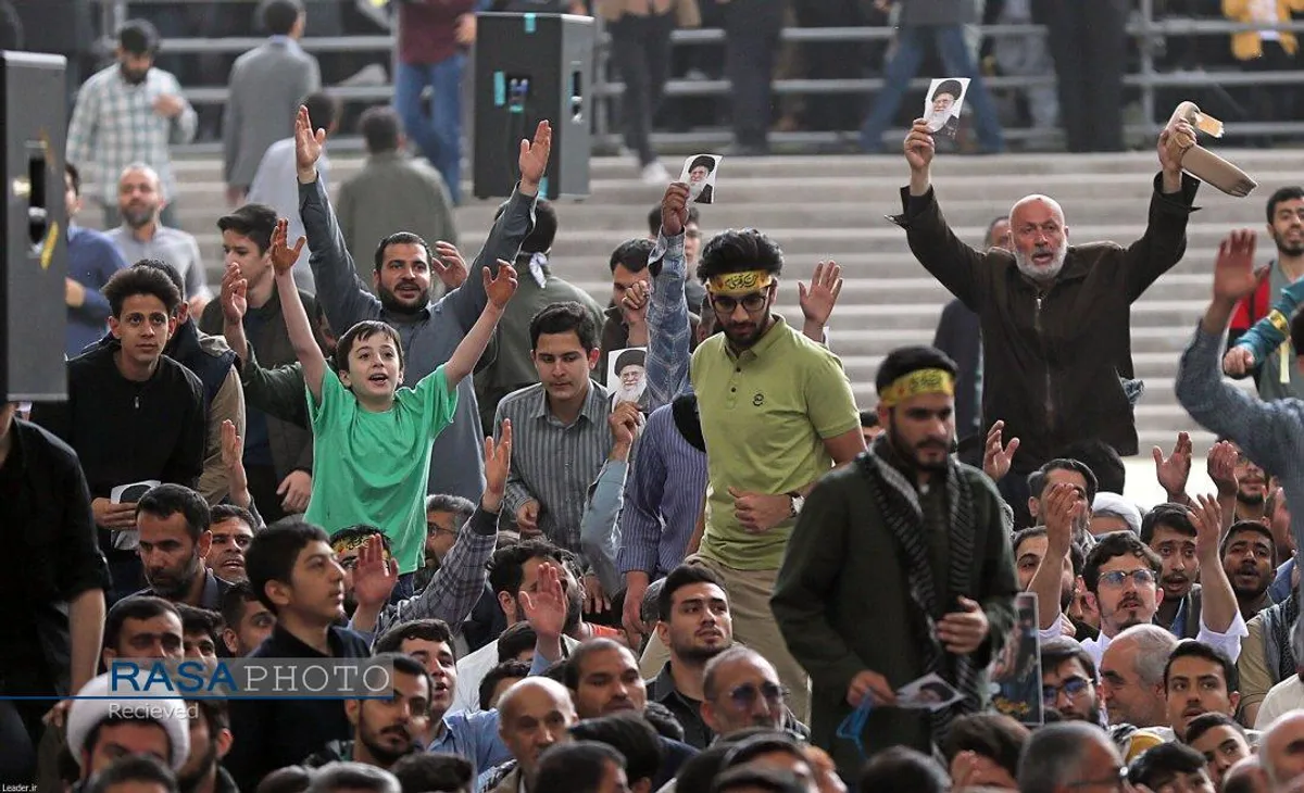 اقامه نماز عید سعید فطر به امامت رهبر معظم انقلاب