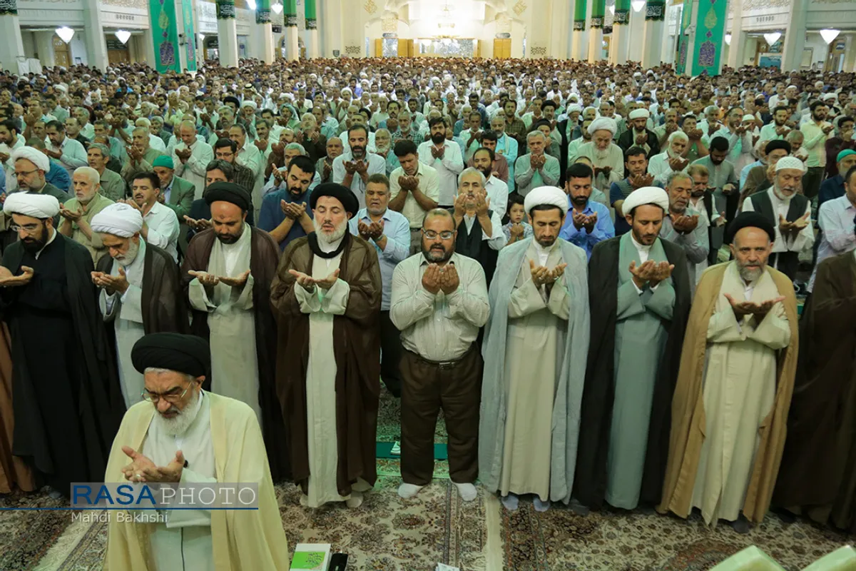 اقامه نماز عید سعید قربان در حرم مطهر حضرت معصومه (سلام الله علیها)