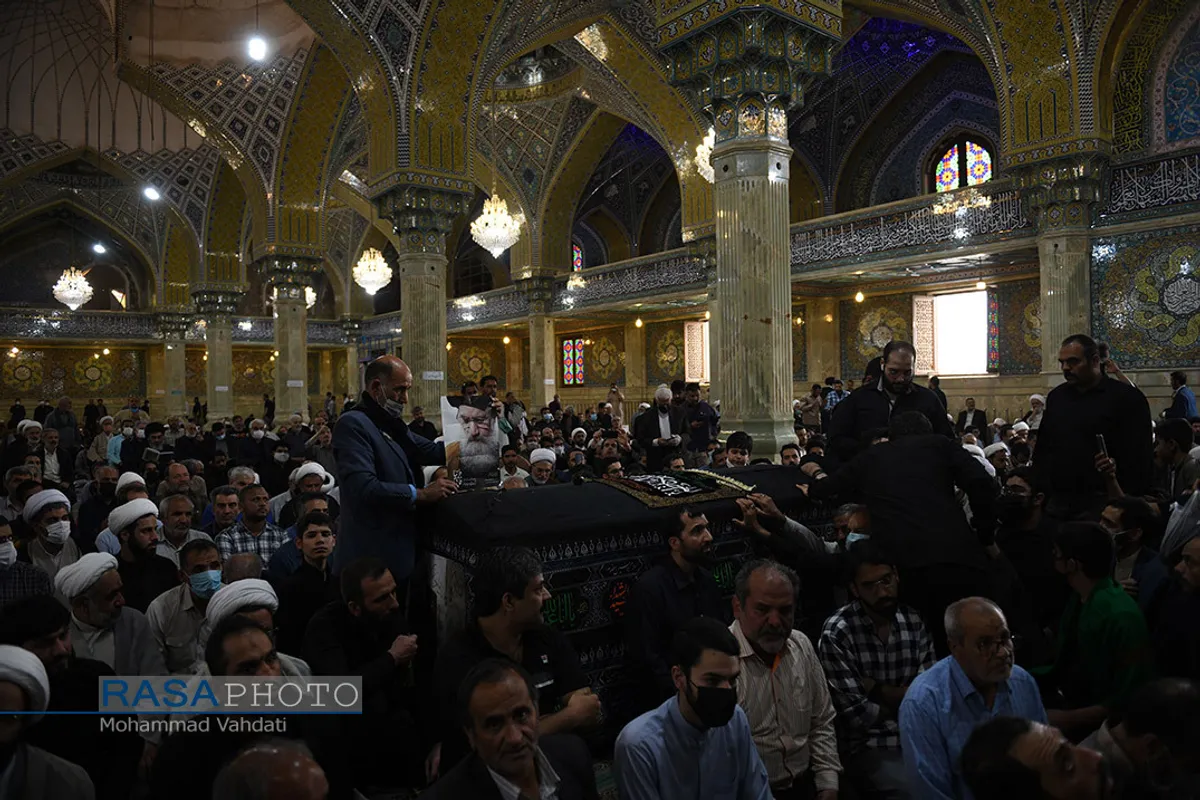 تشییع پیکر مرحوم آیت الله فاطمی&zwnj;نیا در قم