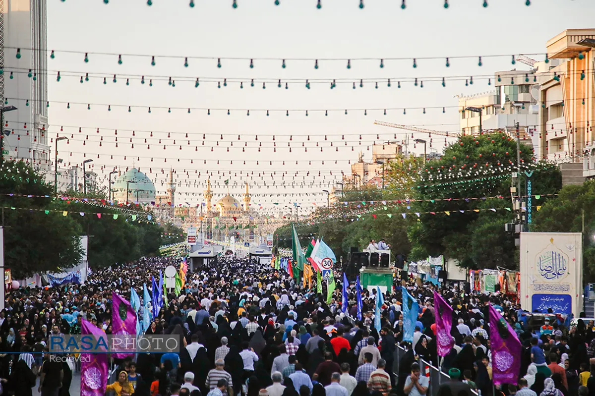 جشن بزرگ امام رضایی&zwnj;ها در مشهد مقدس