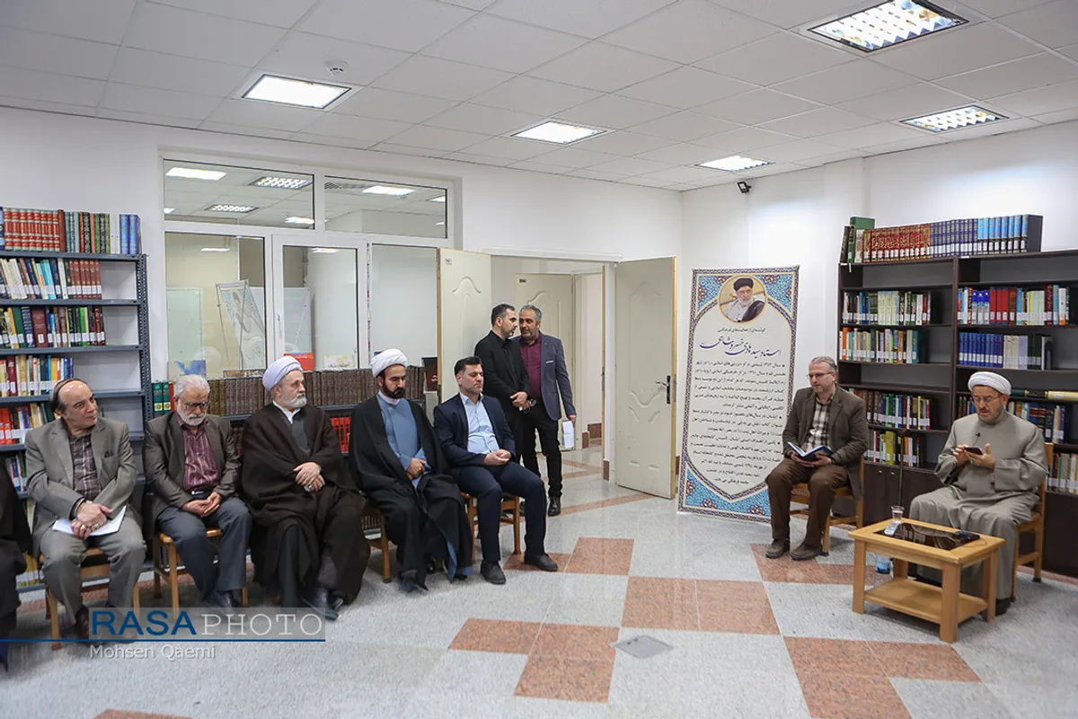مراسم بزرگداشت آیت الله خسروشاهی