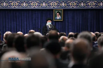 دیدار کارآفرینان، تولیدکنندگان و دانش بنیان&zwnj;ها با رهبر انقلاب