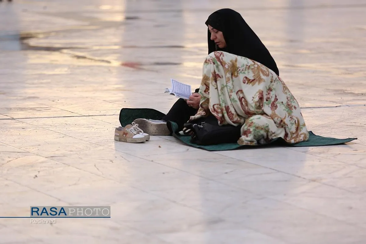 مراسم قرائت دعای عرفه امام حسین (ع) در مسجد جمکران