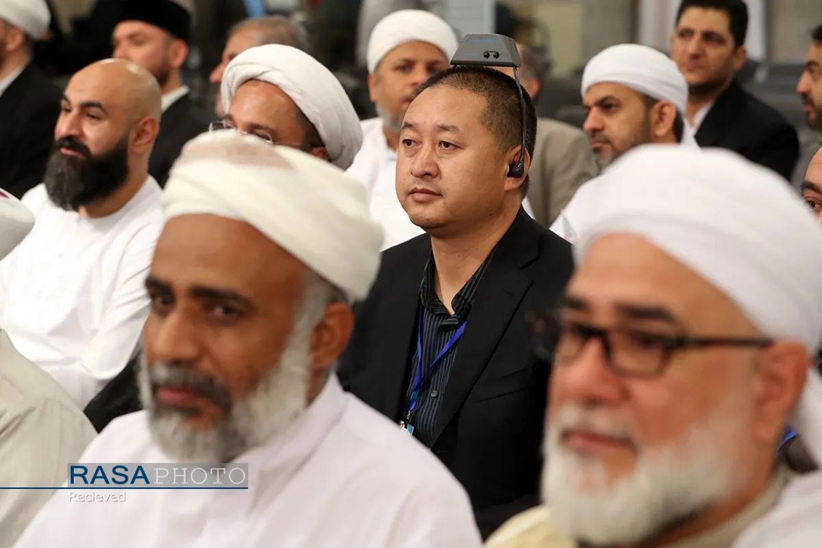 دیدار مسئولان نظام، سفرای کشور&zwnj;های اسلامی با رهبر انقلاب