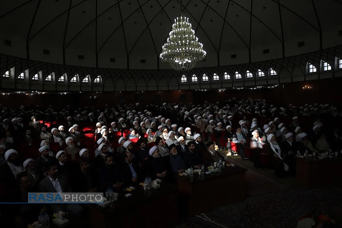 گردهمایی اساتید سطوح عالی و خارج حوزه علمیه قم با حضور سردار حاجی زاده