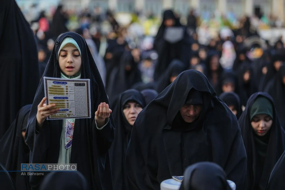 مراسم اربعین سیدالشهدای عصر غیبت شهید حضرت آیت&zwnj;الله العظمی سید علی خامنه&zwnj;ای (قدس سره)