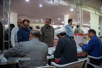 حضور مردم قم در پای صندوق رای -۲