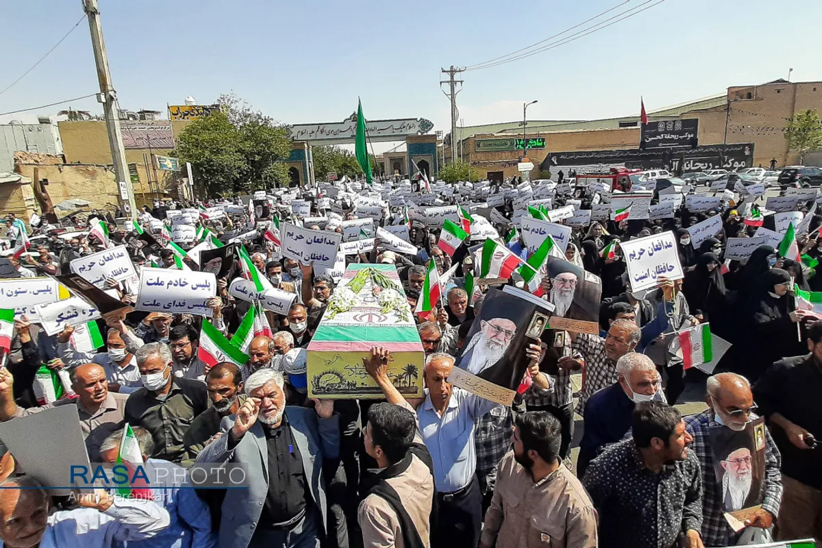 راهپیمایی نمازگزاران شیراز در محکومیت آشوبگری&zwnj;های اخیر