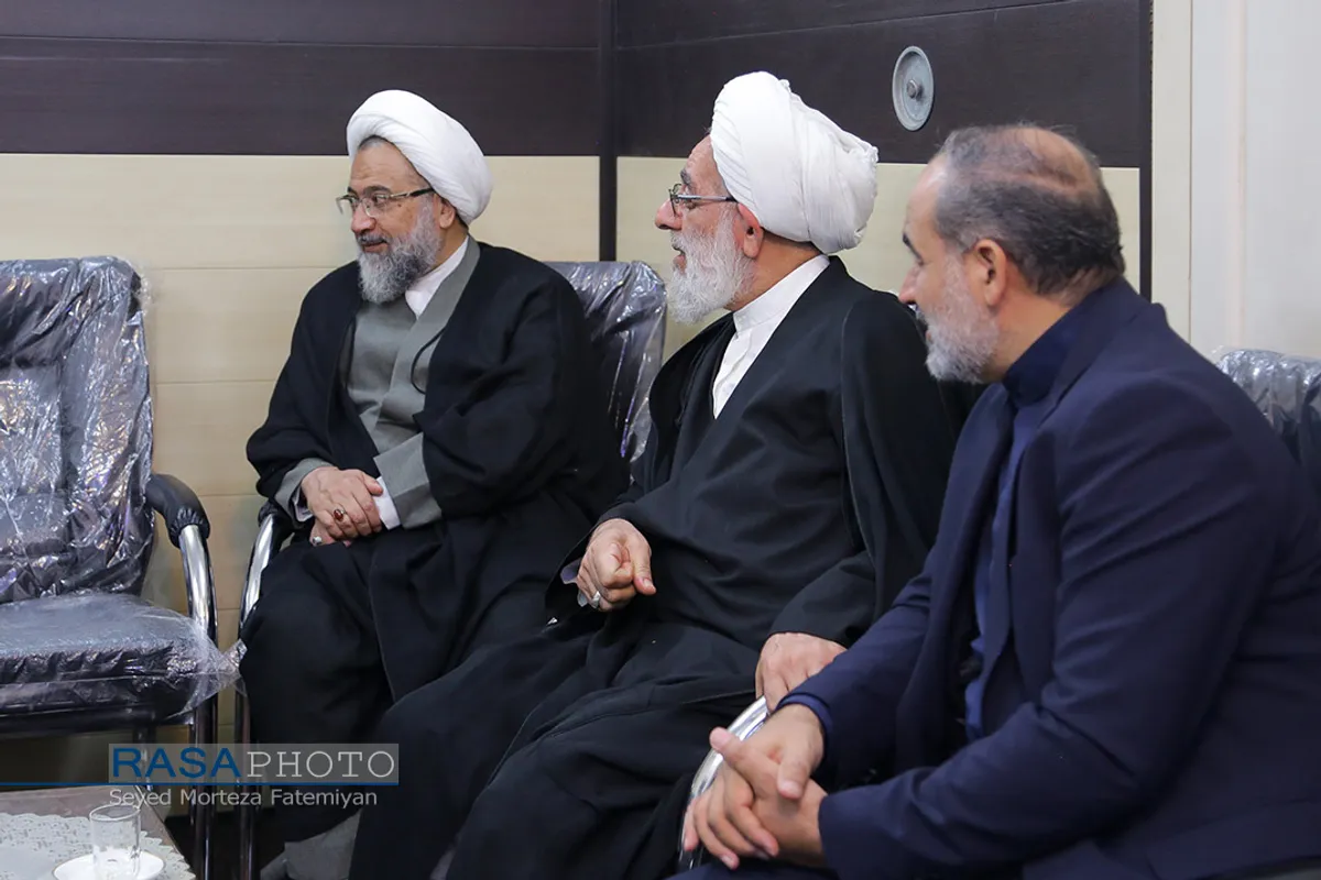 دیدار حجت الاسلام والمسلمین فرخ فال و آیت الله علیدوست با آیت الله مروارید در مشهد