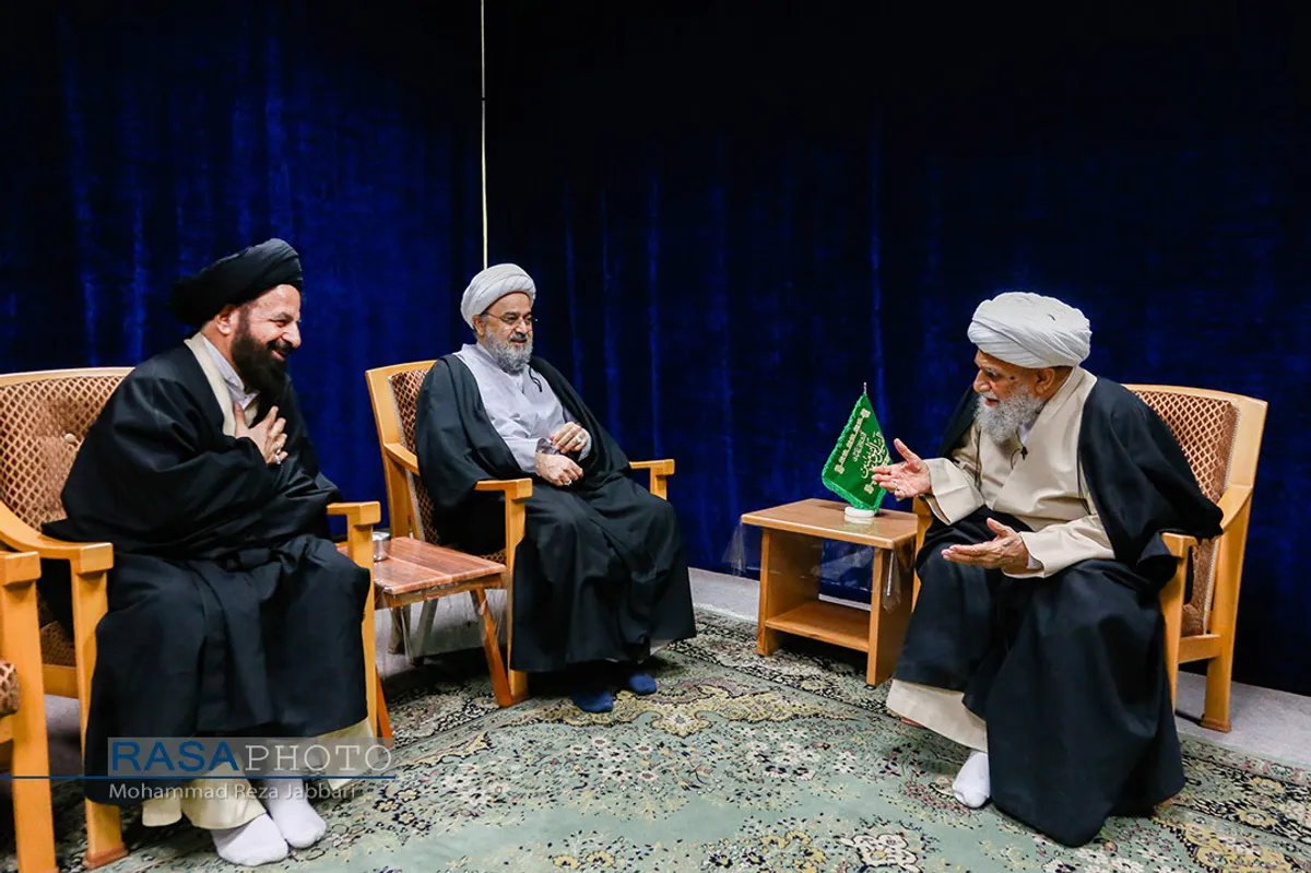 دیدار دبیرکل مجمع جهانی تقریب مذاهب با آیت الله کریمی جهرمی&lrm;&lrm;