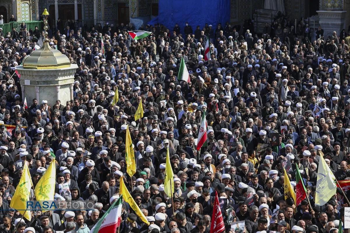 تشییع 13 شهید حملات اخیر دشمن در قم