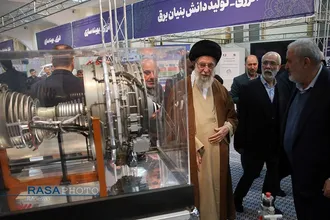 بازدید مقام معظم رهبری از نمایشگاه توانمندی&zwnj;های تولید داخلی
