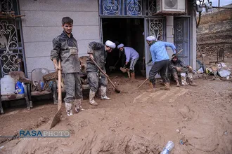 فعالیت جهادی طلاب در شهر سیل زده پلدختر | جهاد ادامه دارد ...