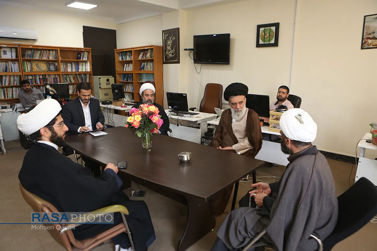 بازدید آیت الله حسینی خراسانی از خبرگزاری رسا