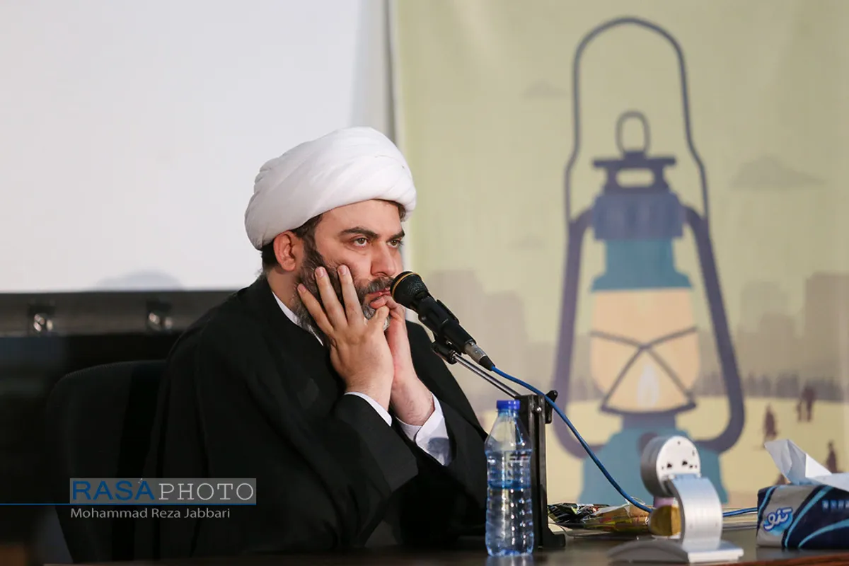 اولین همایش مدیران گام دوم انقلاب اسلامی&lrm;&lrm;