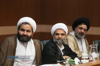 مراسم رونمایی از قالب جدید پایگاه اینترنتی مرکز تحقیقات علمی حکومت اسلامی دبیر خانه خبرگان رهبری