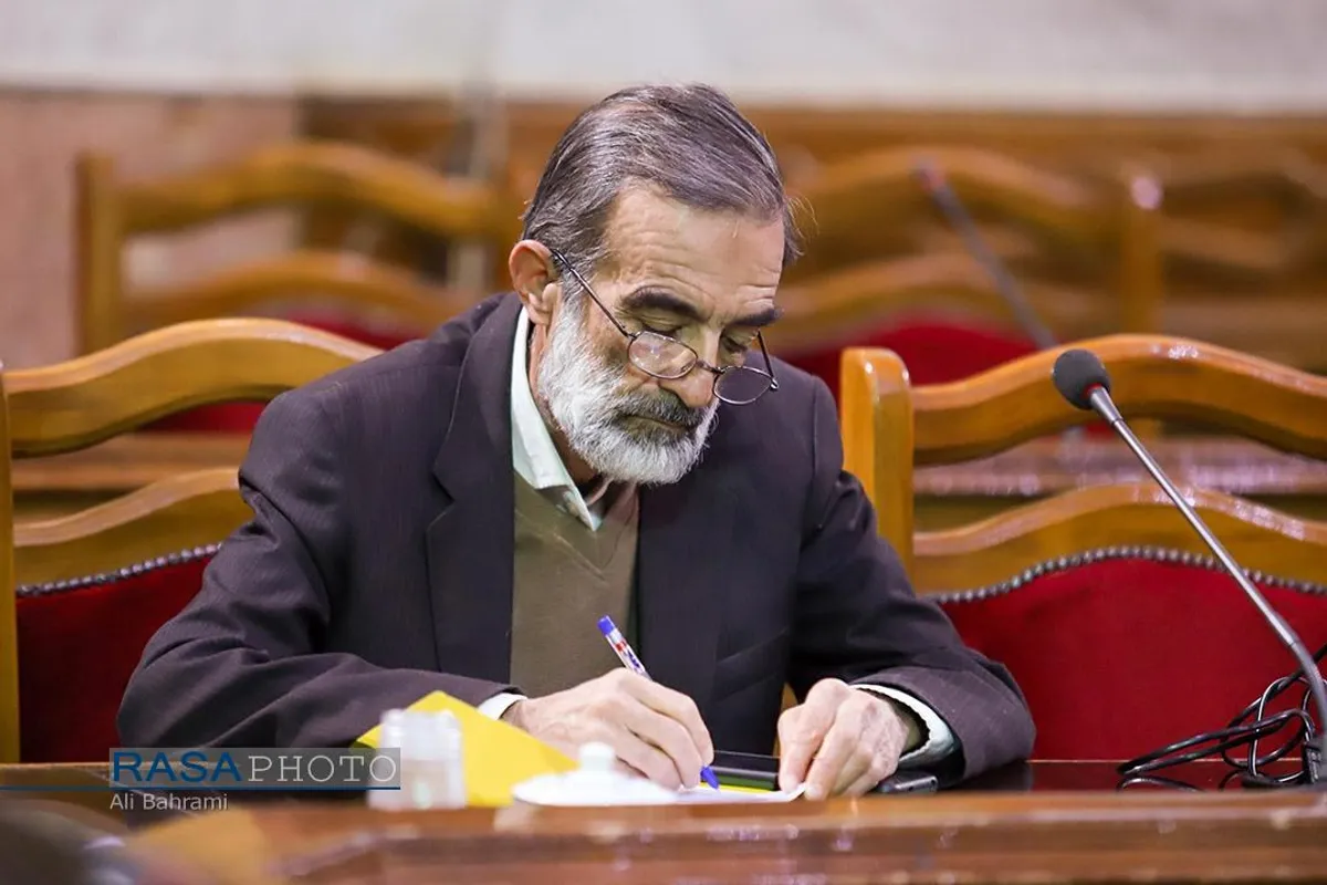 پنجمین مدرسه فصلی زمستانه پژوهشگاه فقه نظام با موضوع &laquo;اقتصاد مردمی از مبانی تا الگوهای علمی&raquo;، با حضور و سخنرانی آیت الله محسن اراکی