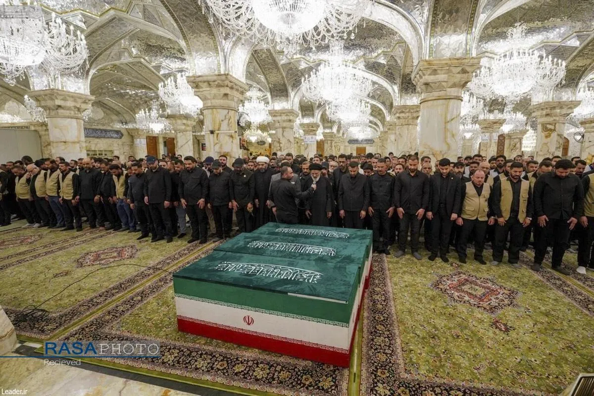 تشییع پیکر مطهر زعیم شیعه، رهبر شهید انقلاب اسلامی، در نجف اشرف