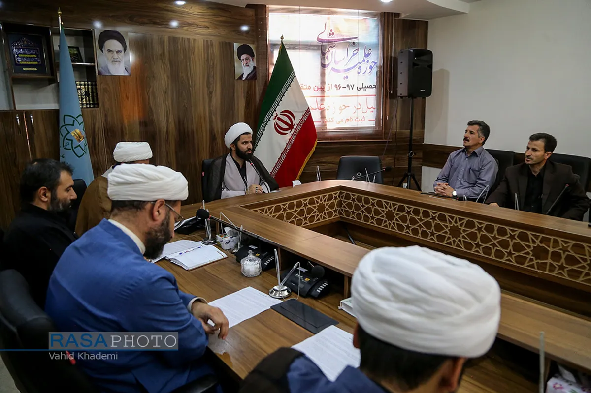 نشست بنیاد عفاف حجاب خراسان شمالی ویژه مداحان&lrm;