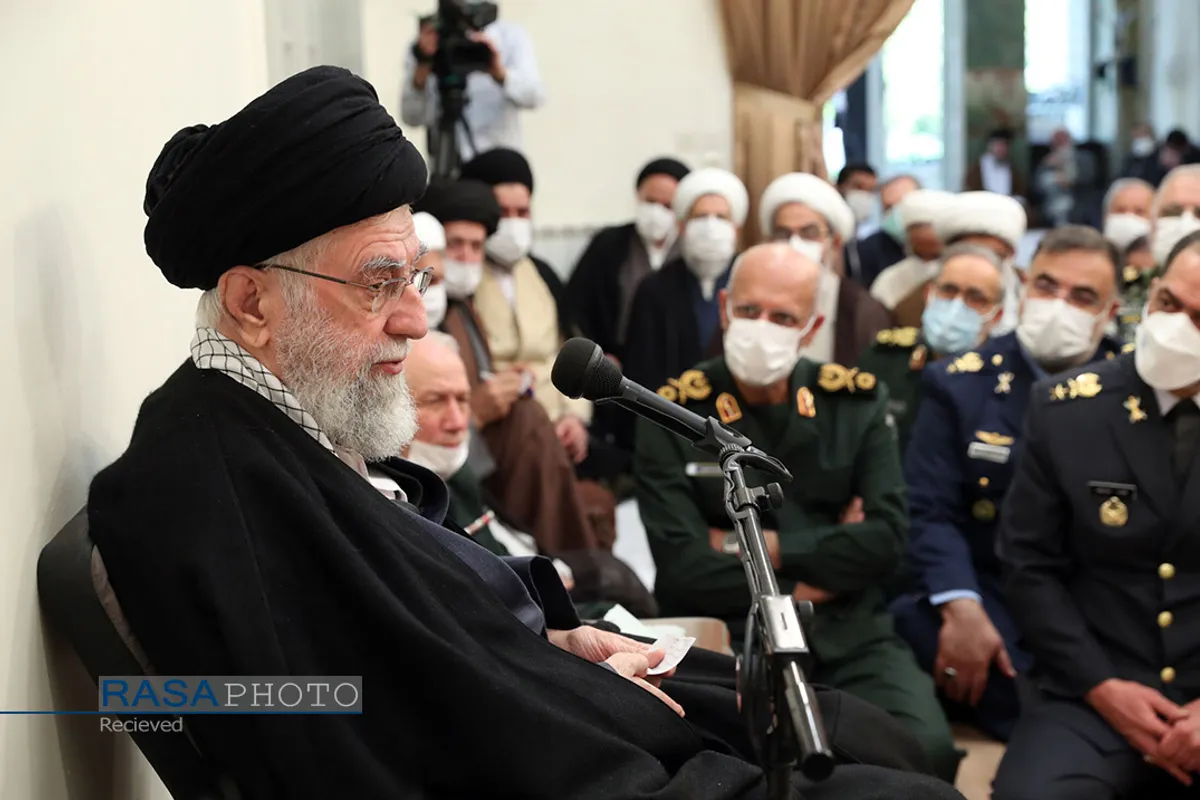 دیدار جمعی از فرماندهان ارشد نیرو&zwnj;های مسلح با فرمانده کل قوا