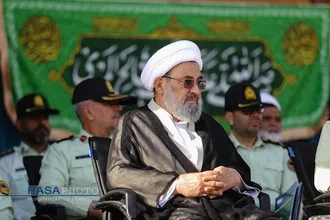 &laquo;عهد سربازی&raquo; نیرو&zwnj;های مسلح با امام زمان (عج) در جمکران&lrm;&lrm;