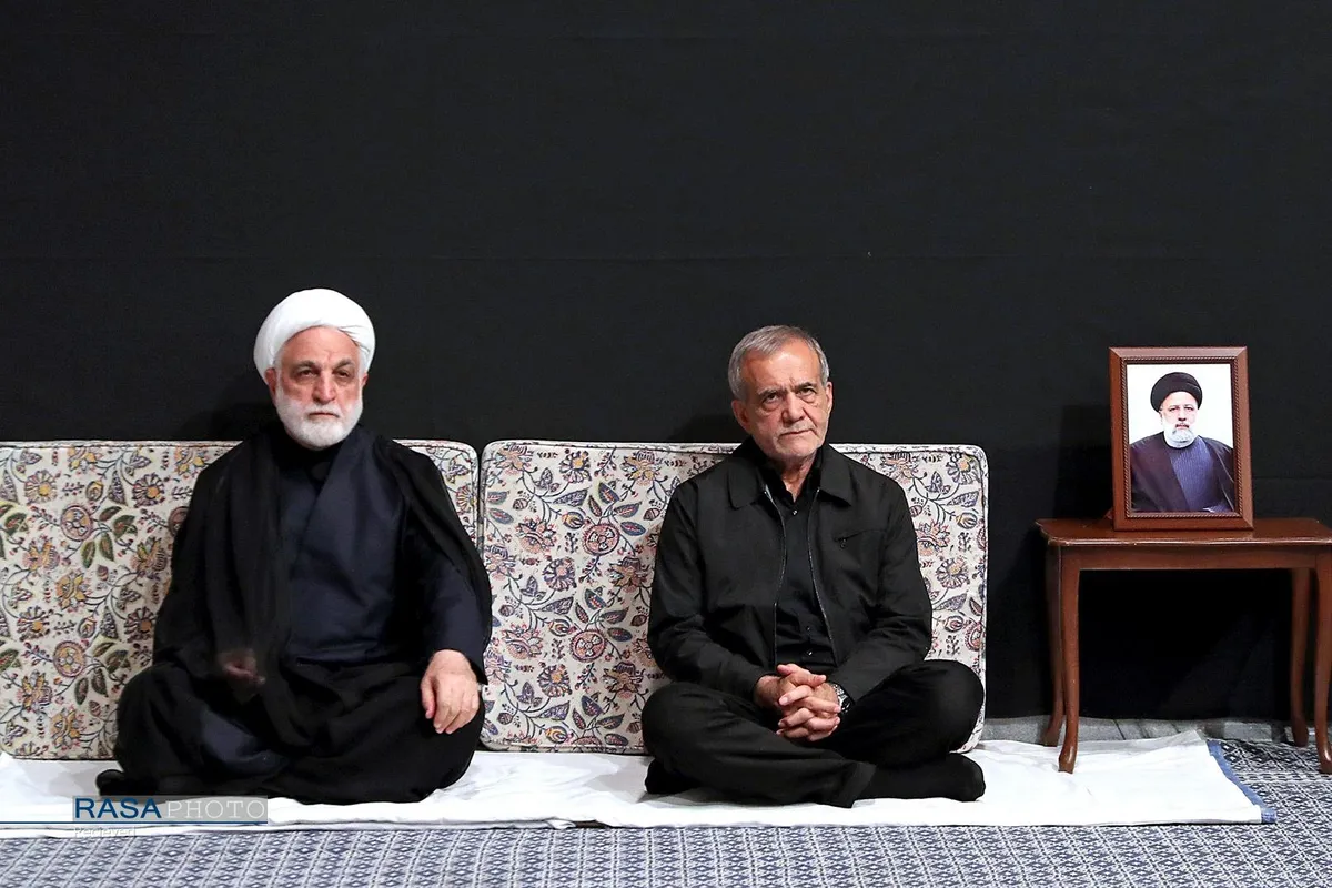 اولین شب عزاداری حضرت اباعبدالله الحسین (علیه&zwnj;السلام) با حضور رهبر انقلاب